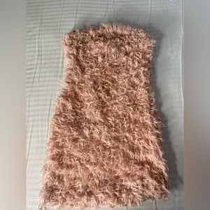 Pink feather fluffy dress